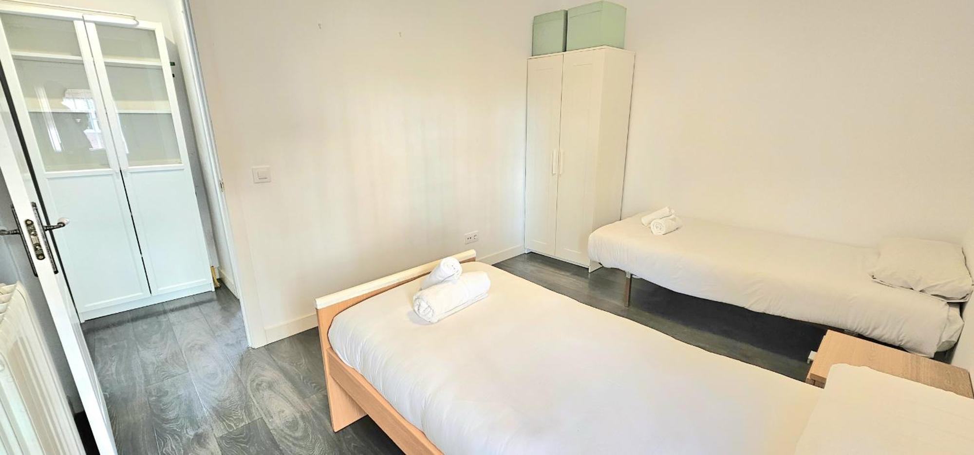 Apartamento Para 5 Personas Cerca De Ifema Y Aeropuerto Alquiler Temporal Madrid Dış mekan fotoğraf